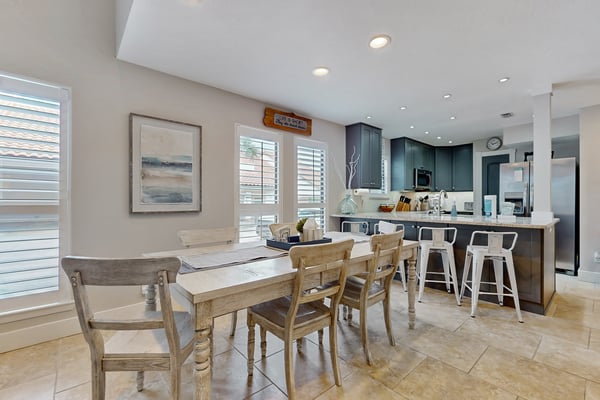 Explore Villas.
